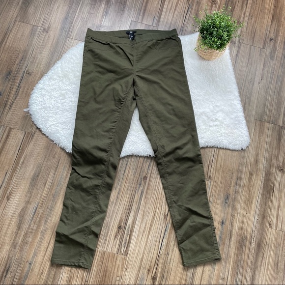 H&M Olive Green Skinny Leg Pants - Picture 2 of 6